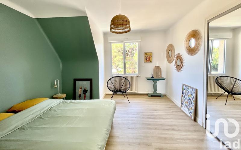 Maison - 246 m² - 8 pièces