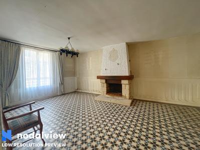 Maison - 313 m² - 10 pièces