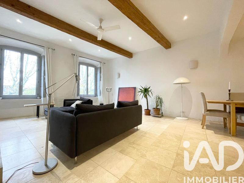 Maison - 205 m² - 7 pièces