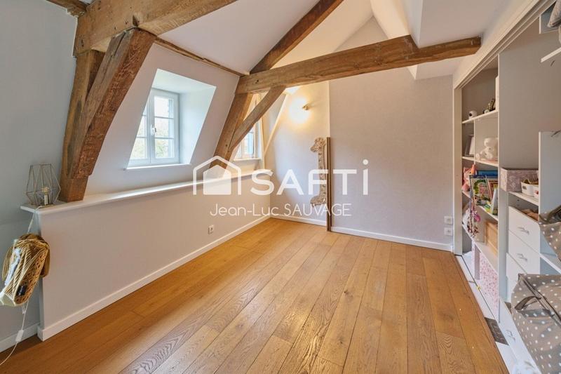 Maison - 259 m² - 9 pièces