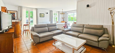 Maison - 115 m² - 6 pièces