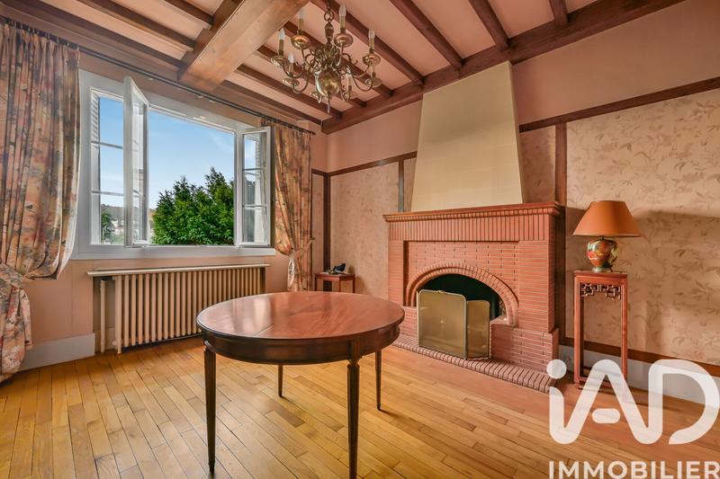 Maison - 180 m² - 7 pièces