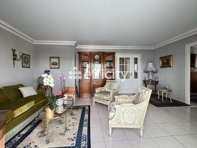 Appartement - 79 m² - 3 pièces