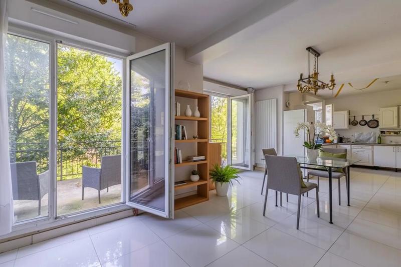 Maison - 166 m² - 8 pièces