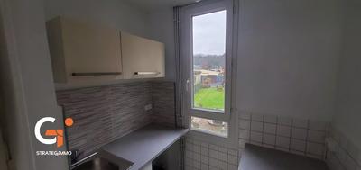 Maison - 60 m² - 4 pièces