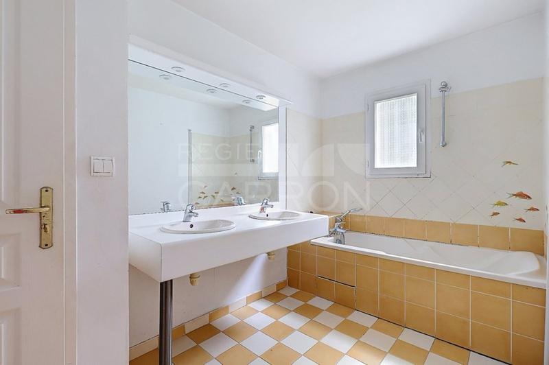 Maison - 160 m² - 5 pièces