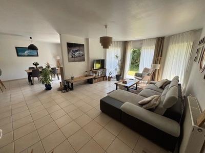 Maison - 105 m² - 7 pièces