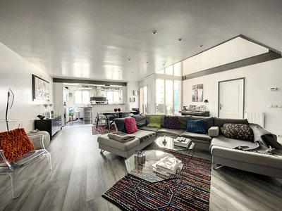 Appartement - 134 m² - 6 pièces