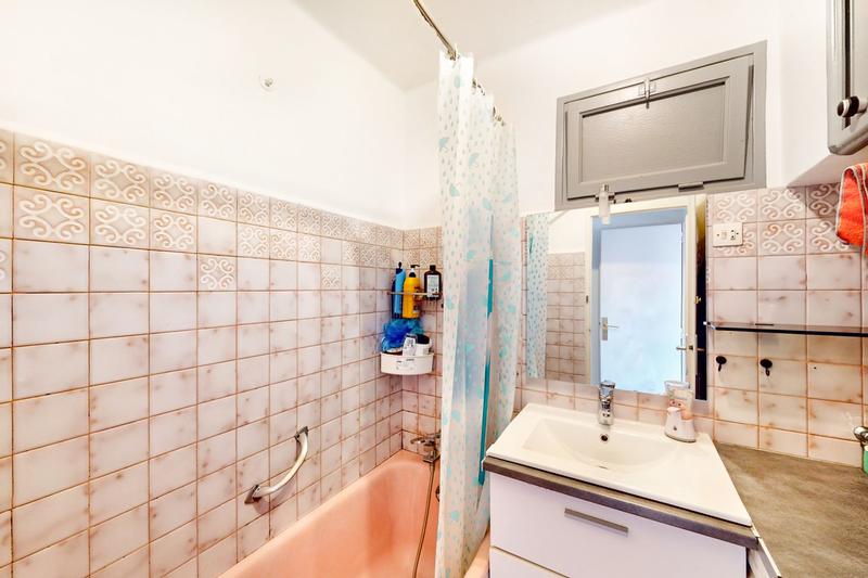 Appartement - 83 m² - 5 pièces