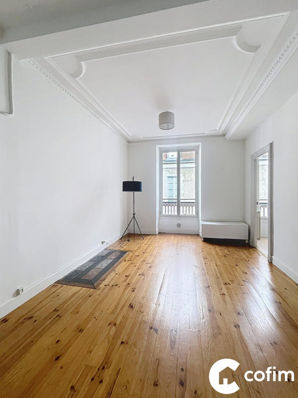 Appartement - 66 m² - 3 pièces