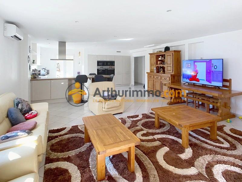 Maison - 190 m² - 9 pièces