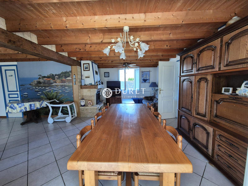 Maison - 95 m² - 4 pièces