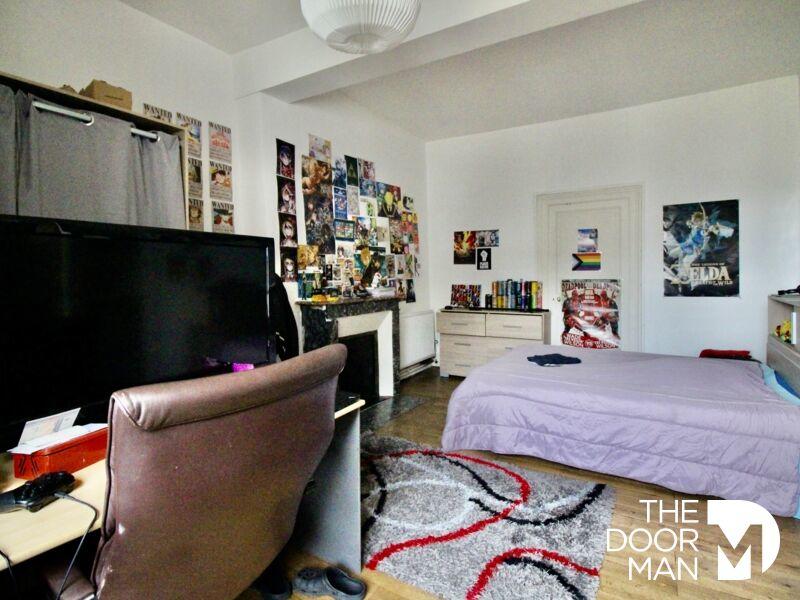 Immeuble - 304 m² - 12 pièces