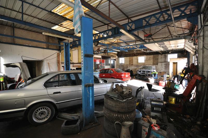 Local commercial - 193 m² - 1 pièce