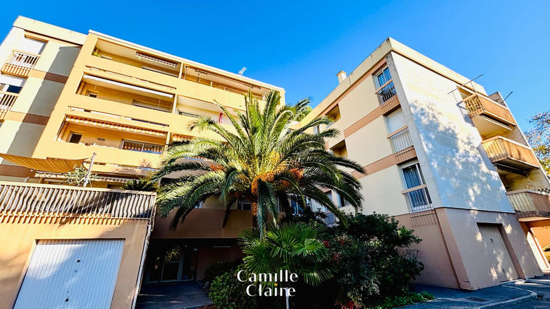 Appartement - 86 m² - 4 pièces