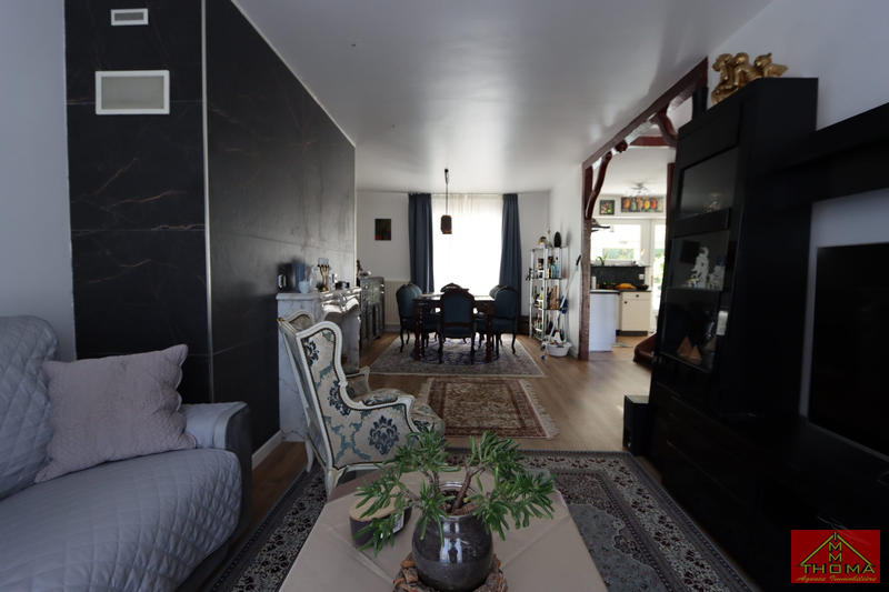 Maison - 110 m² - 6 pièces