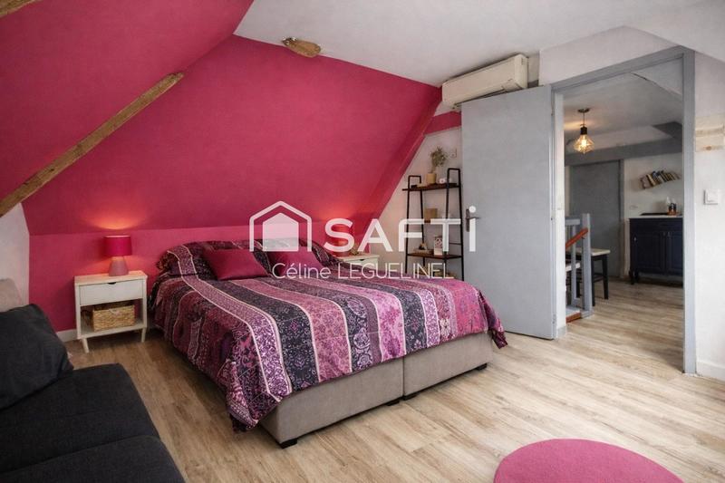 Maison - 204 m² - 7 pièces