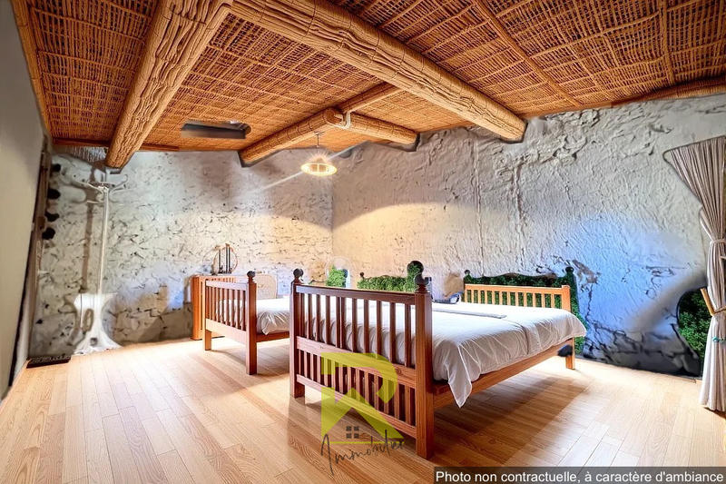 Maison de village - 94 m² - 6 pièces