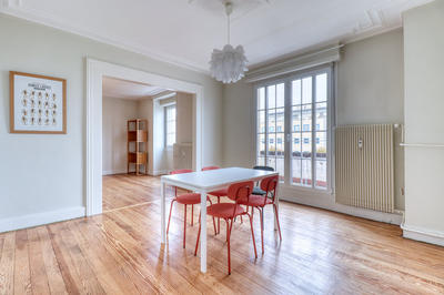 Appartement - 92 m² - 4 pièces