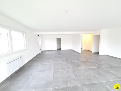 Maison - 143 m² - 5 pièces