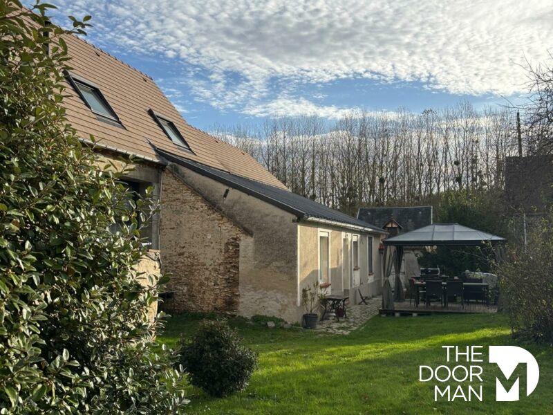 Maison - 200 m² - 7 pièces