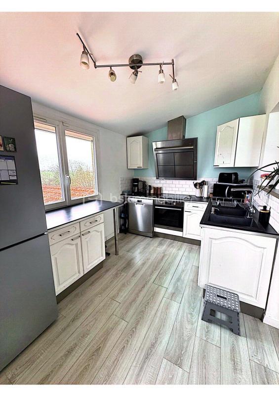 Maison - 110 m² - 4 pièces