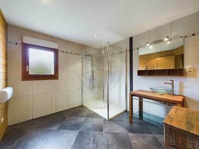 Maison - 155 m² - 4 pièces