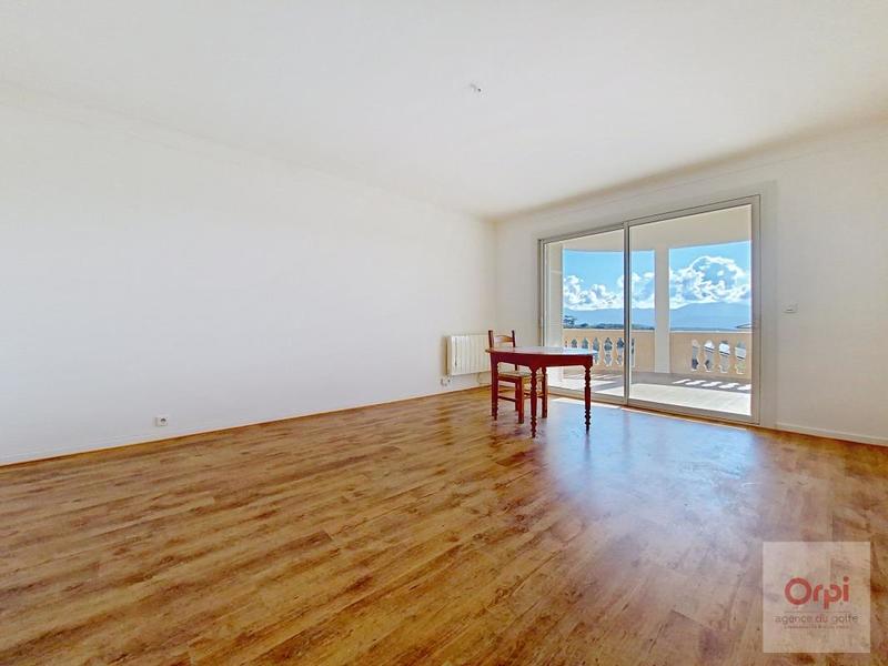 Villa - 106 m² - 4 pièces