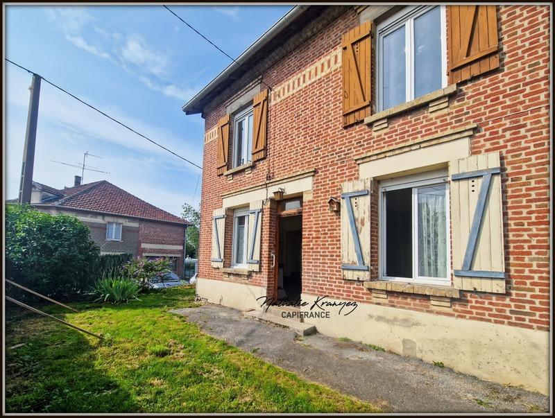 Maison - 96 m² - 4 pièces