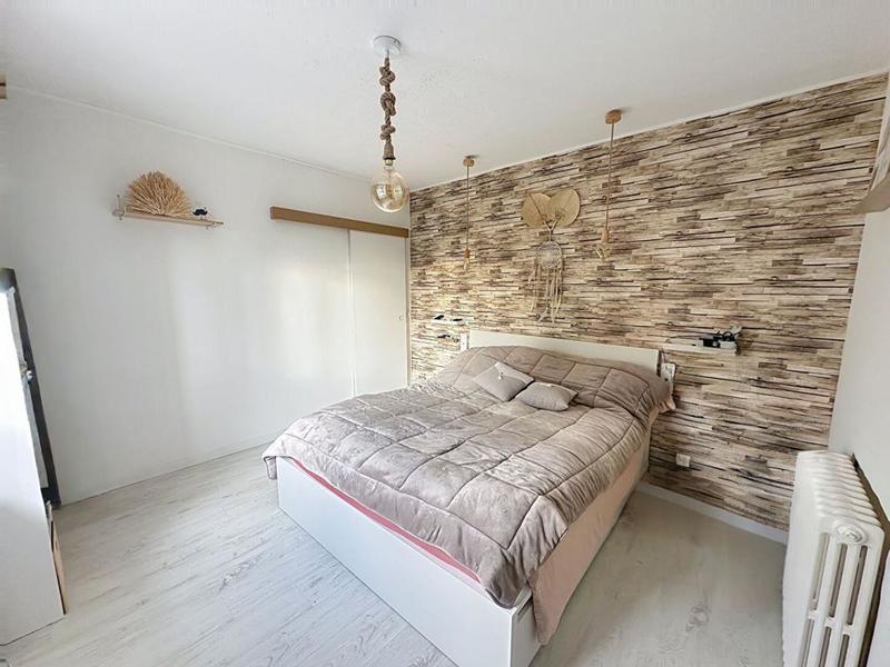 Maison - 180 m² - 7 pièces