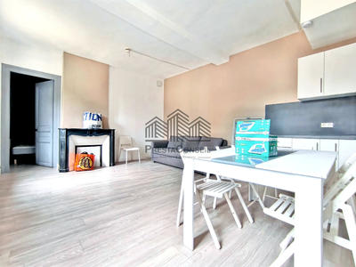 Immeuble - 7 pièces