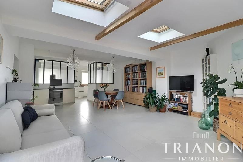 Maison - 121 m² - 5 pièces