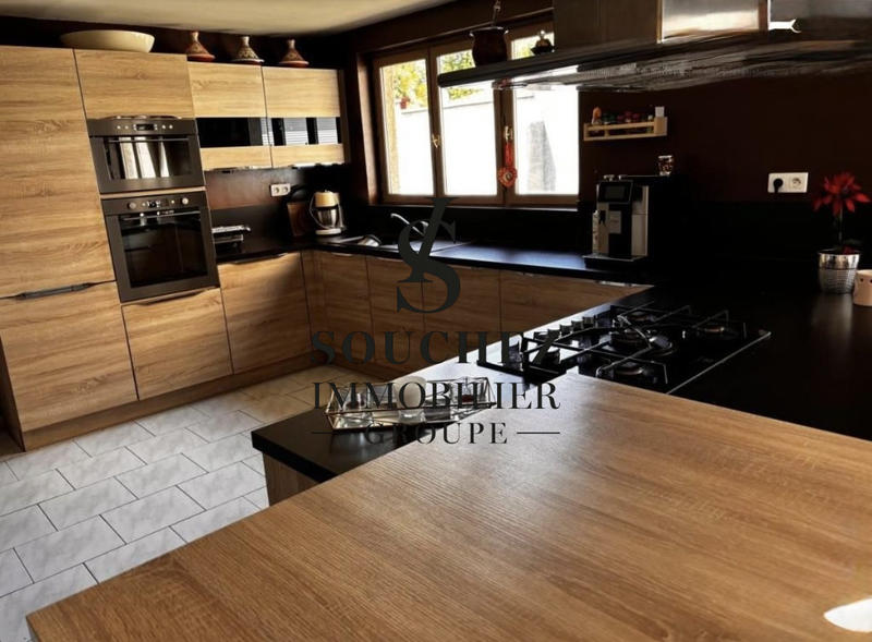 Maison contemporaine - 180 m² - 6 pièces