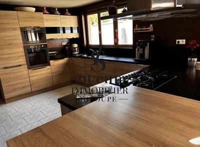 Maison contemporaine - 180 m² - 6 pièces