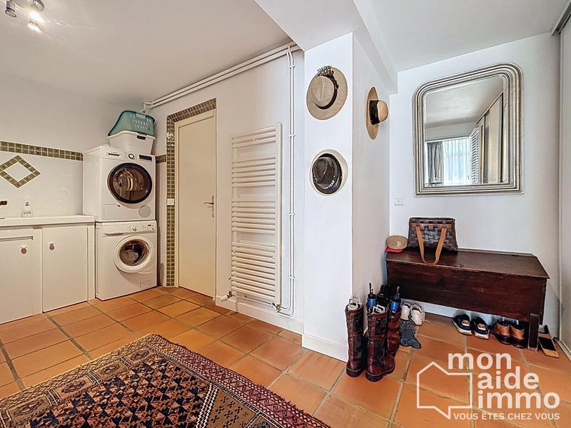 Maison ancienne - 230 m² - 7 pièces