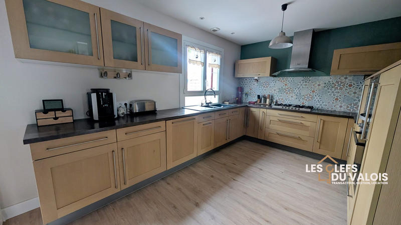 Maison - 98 m² - 4 pièces