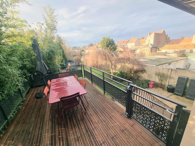 Maison - 125 m² - 7 pièces