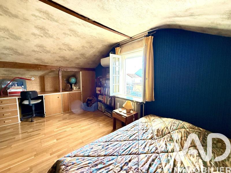 Maison - 117 m² - 6 pièces