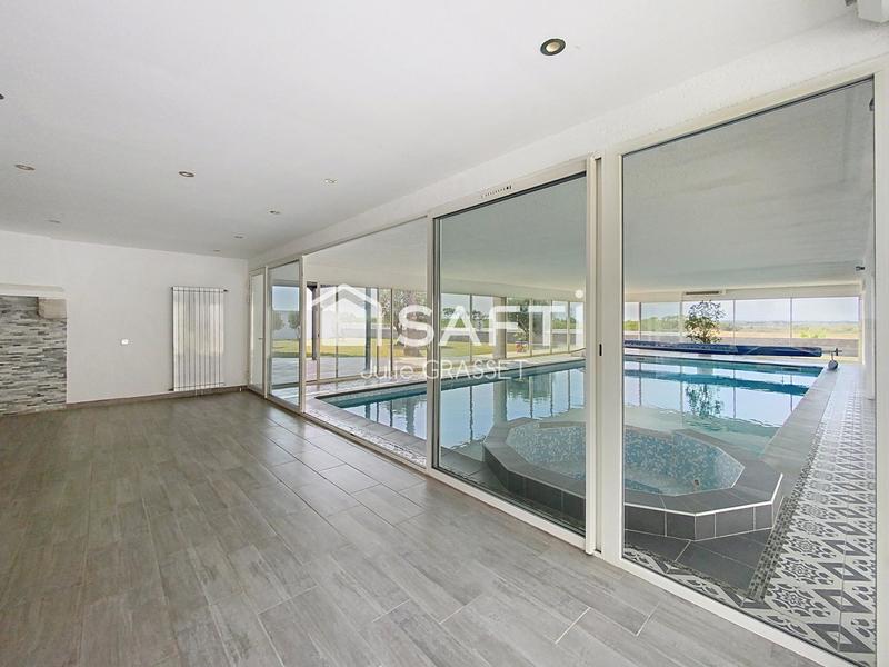 Villa - 230 m² - 5 pièces