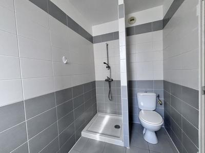 Studio - 33 m² - 1 pièce