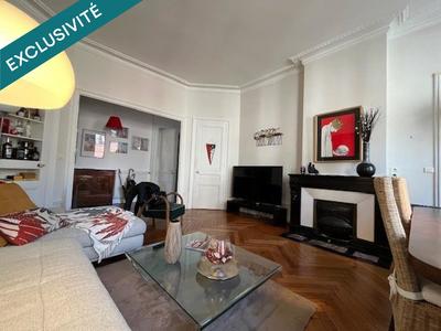Appartement - 147 m² - 5 pièces