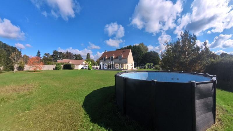 Maison traditionnelle - 186 m² - 8 pièces