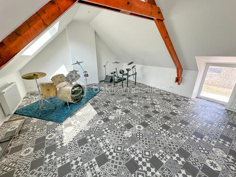 Propriété - 194 m² - 7 pièces