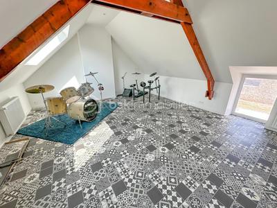 Propriété - 194 m² - 7 pièces