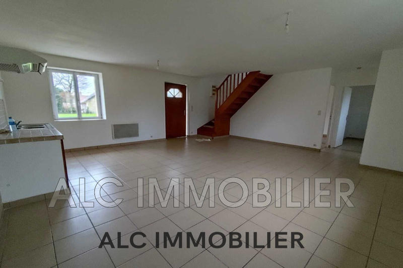 Maison - 80 m² - 4 pièces