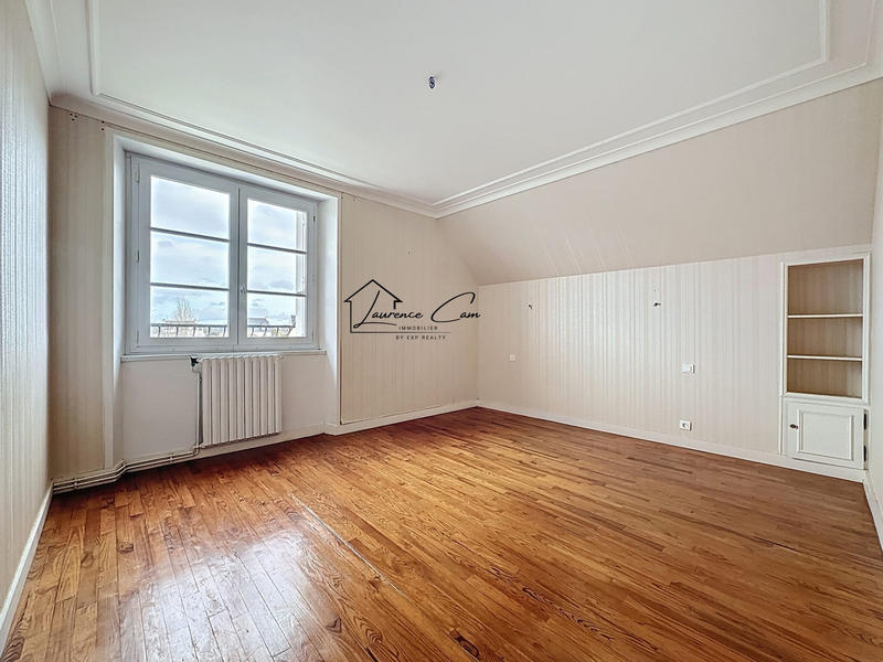 Maison ancienne - 174 m² - 6 pièces