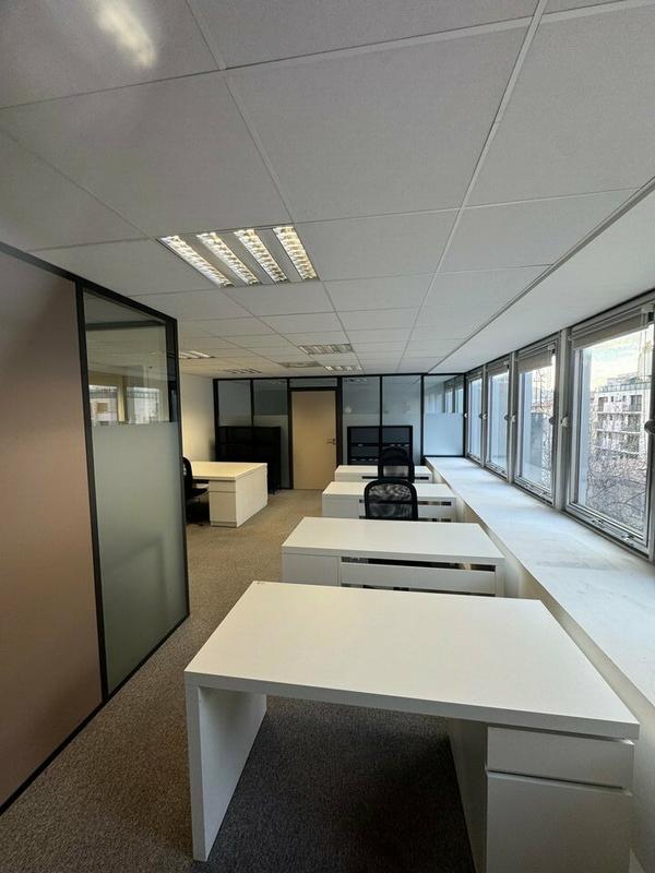 Bureau - 127 m²