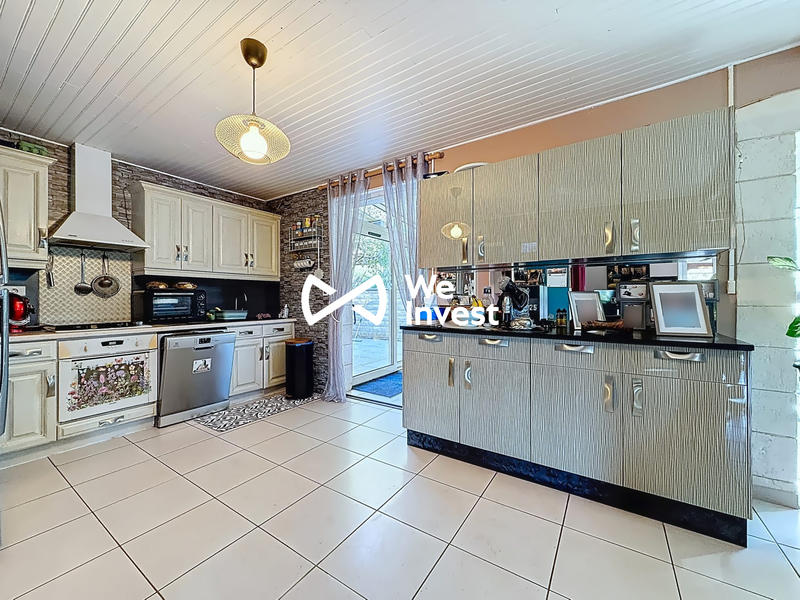 Maison - 110 m² - 5 pièces