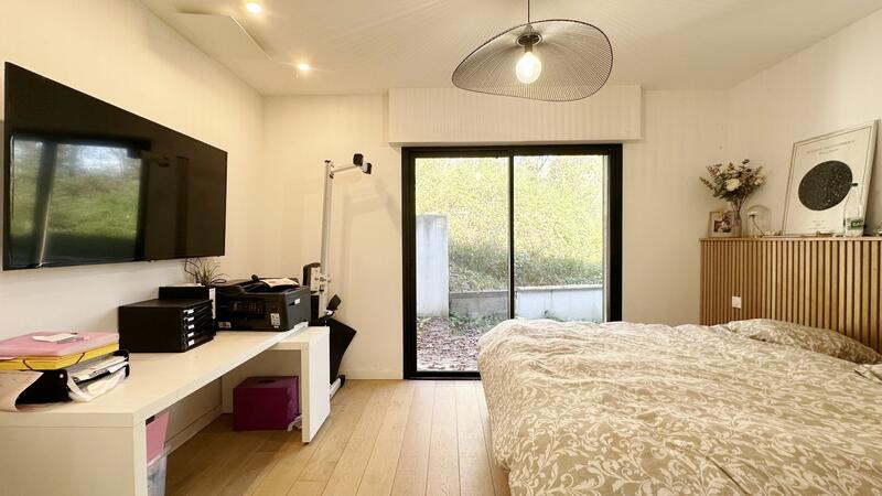 Villa - 250 m² - 7 pièces