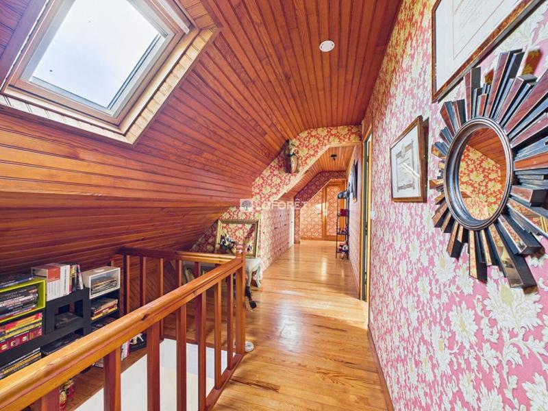 Maison - 184 m² - 7 pièces